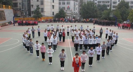 邵阳县塘渡口镇中学注重学生综合素质培养